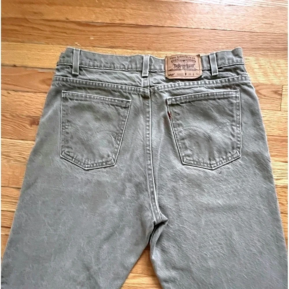 Vintage Levis 550 Jeans Mens 36x30 Gray Light Wash Relaxed Fit Tapered Denim